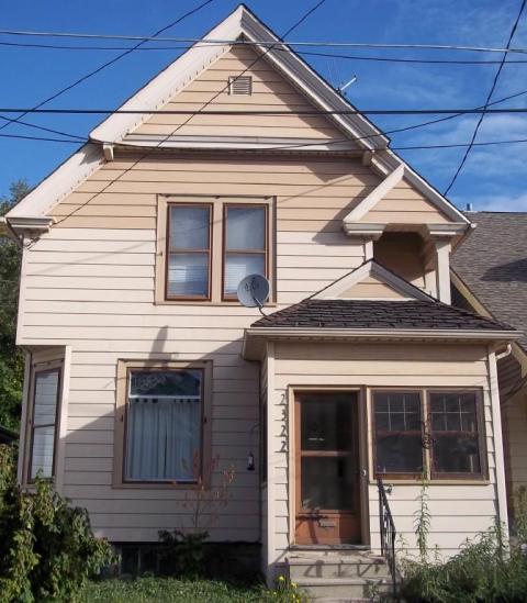 2322 East Euclid Avenue, Milwaukee, WI 53207 