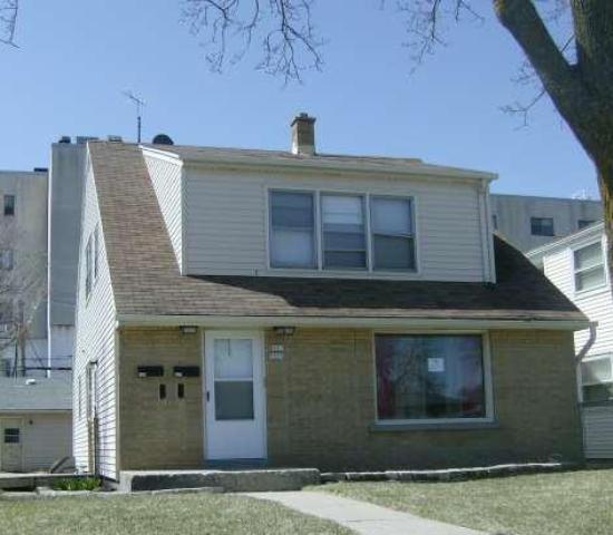 9505 07 West Beckett Avenue, Milwaukee, WI 53225 