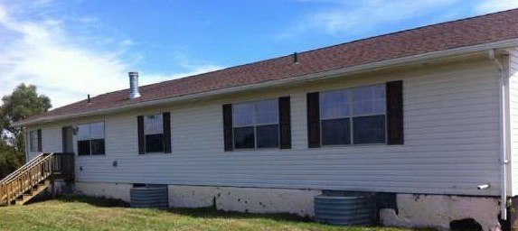 7305 South Pine Street, Burlington, WI 53105 