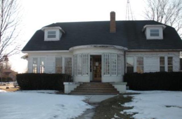 7432 S 27th Ave, Kenosha, WI 53143 