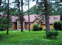 3425 Lake Drive, Hartford, WI 53027 