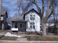 608 Holmes St, Janesville, WI 53548 