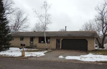 309 West 17th Stree, Neillsville, WI 54456 