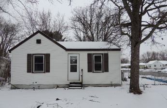 1828 Eddy Lane, Eau Claire, WI 54703 