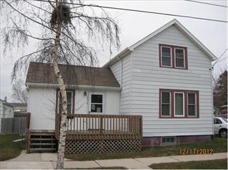 1016 20th St, Two Rivers, WI 54241 