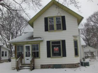 307 W Walworth St, Elkhorn, WI 53121 