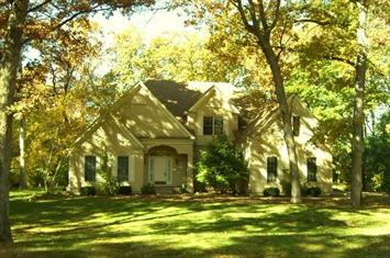 2541 Countryside Dr, Delavan, WI 53115 