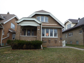 3360 S 12th Street, Milwaukee, WI 53215 