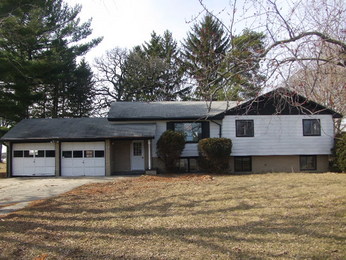 902 W Main St, Palmyra, WI 53156 