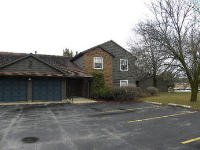 652 Dundee Ln, Hartland, WI 53029 