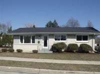 1925 Kentucky St, Racine, WI 53405 