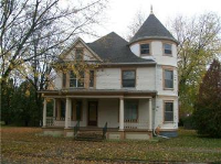 329 Cleveland St, Poynette, WI 53955 