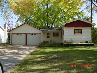 226 Park Avenue, Oconto Falls, WI 54154 