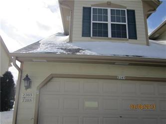 2285 Vista Bella Dr, Oak Creek, WI 53154 