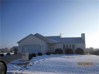 10030 Windsor Dr, Oak Creek, WI 53154 