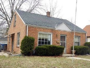 5835 N 36th St, Milwaukee, WI 53209 