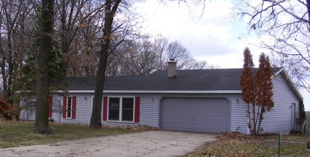 N6815 Jonathan Dr, Pardeeville, WI 53954 