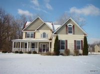 919 Elizabeth Ln, Silver Lake, WI 53170 