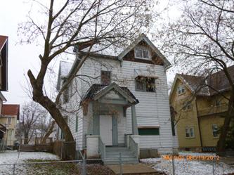 2430 N 2nd St, Milwaukee, WI 53212 