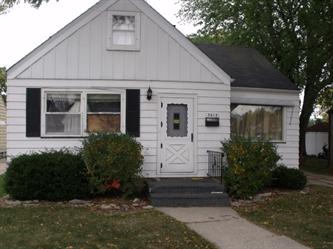 3613 10th Ave, Kenosha, WI 53140 