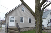 1007 Harvey St, Green Bay, WI 54302 
