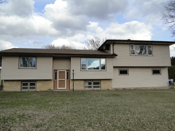 N12415 Bluffview Ac, Trempealeau, WI 54661 