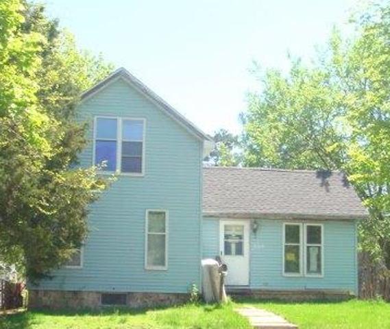 308 Robert St, Fort Atkinson, WI 53538 