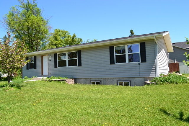 311 North Harmon St, Waldo, WI 53093 