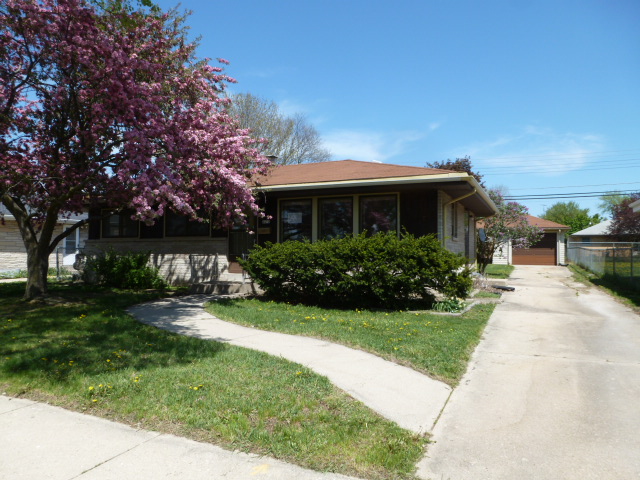 6472 N. 81st Street, Milwaukee, WI 53223 