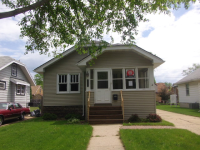 7819 15th Ave, Kenosha, WI 53143 