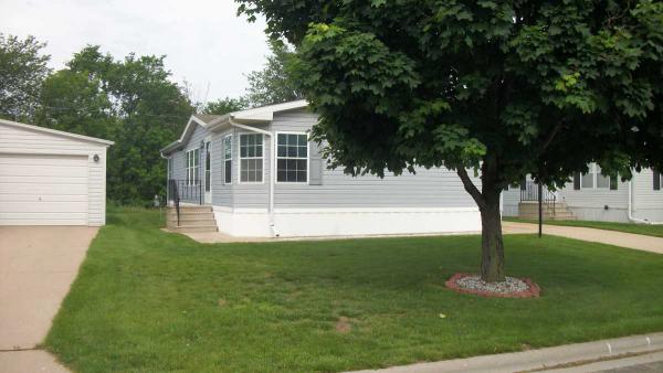 121 Scarlet ln, Green Bay, WI 54311 