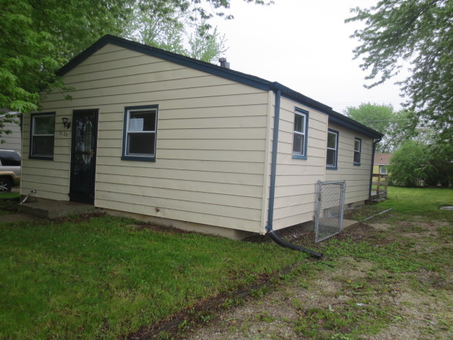 3120 Debra Lane, Racine, WI 53403 