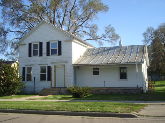 907 Mcdonald St, Oconto, WI 54153 