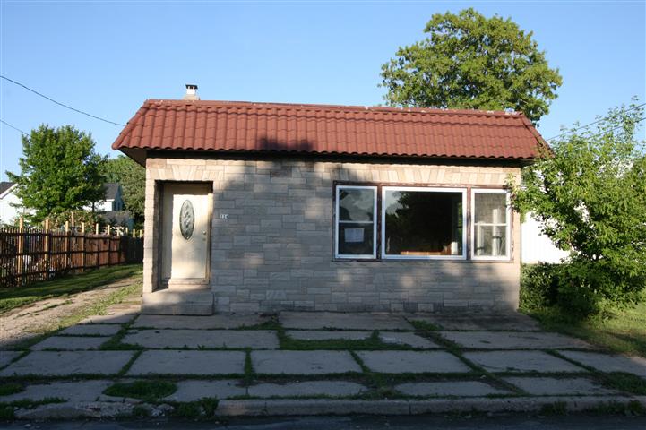 114 Third Street, Reedsville, WI 54230 