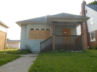 2447 N 48th St, Milwaukee, WI 53210 