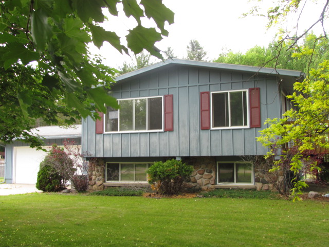 W8022 Highway County Rd Mm, Shawano, WI 54166 