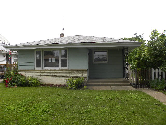 5746 North 96th Str, Milwaukee, WI 53225 