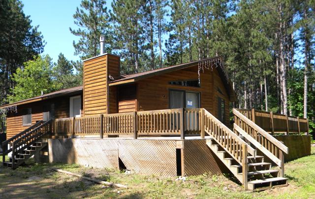 5652 South Pine Street, Brule, WI 54820 