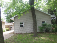 509 Sunset Rd, Twin Lakes, WI 53181 