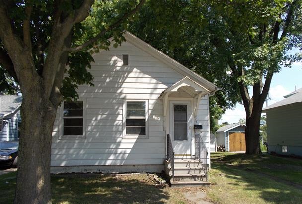 316 N Ashland Ave, Green Bay, WI 54303 