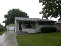 4455 N 89th St, Milwaukee, WI 53225 