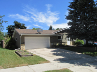 1918 Canary St, West Bend, WI 53090 