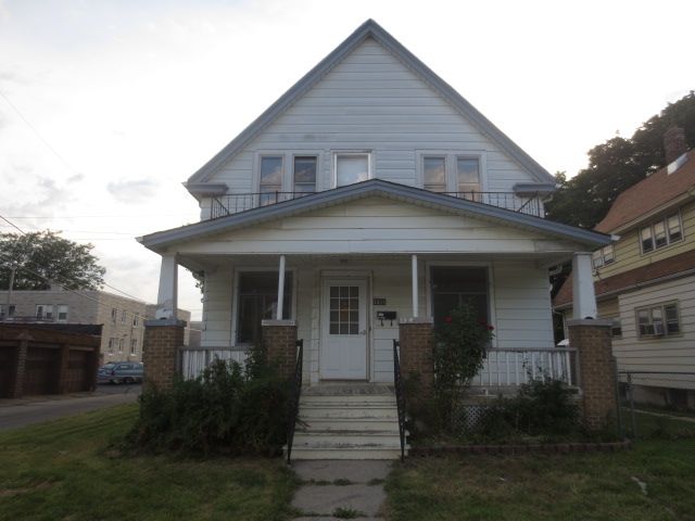 1311 S 38th St, West Milwaukee, WI 53215 