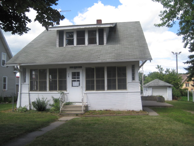 113e Spring Street, New London, WI 54961 