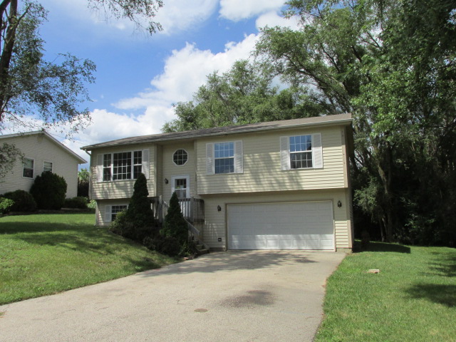 1800 Willow Rd, Twin Lakes, WI 53181 