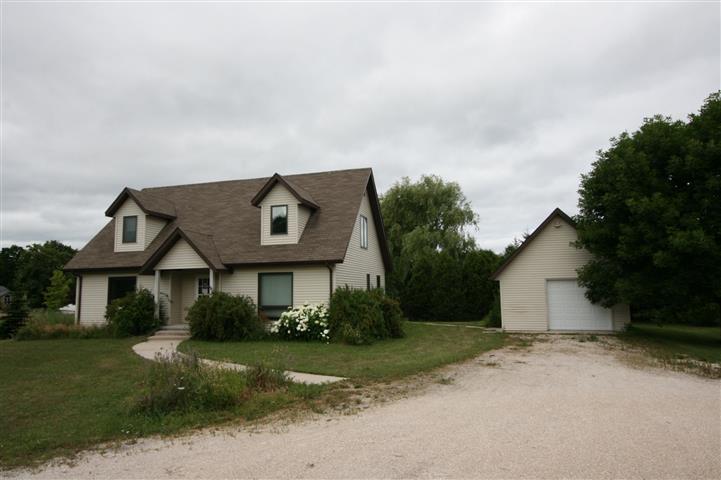10515 S Highland Rd, Sister Bay, WI 54234 