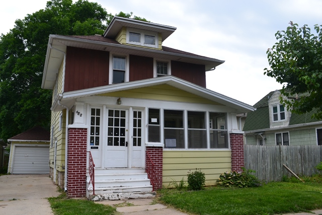 488 Ellis St, Fond Du Lac, WI 54935 