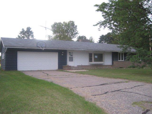 234 Walnut St, Manawa, WI 54949 
