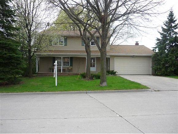 Venus Dr, Green Bay, WI 54311 
