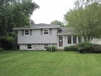 2625 Violet Ct, Racine, WI 53402 